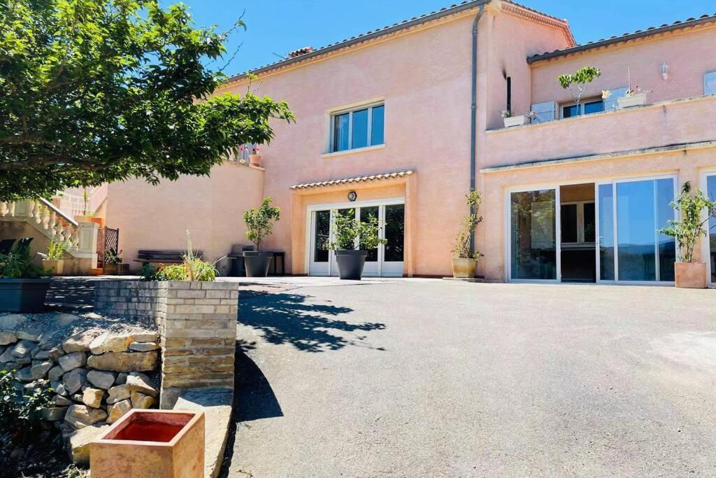 Charmante Maison Avec Jacuzzi Montazels Dış mekan fotoğraf
