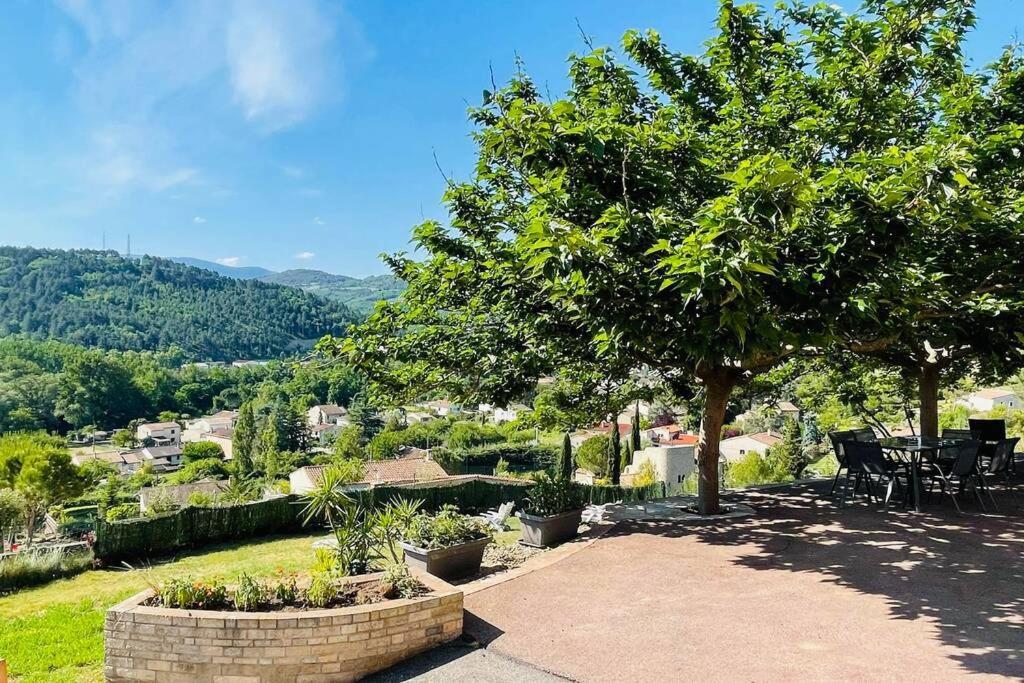 Charmante Maison Avec Jacuzzi Montazels Dış mekan fotoğraf